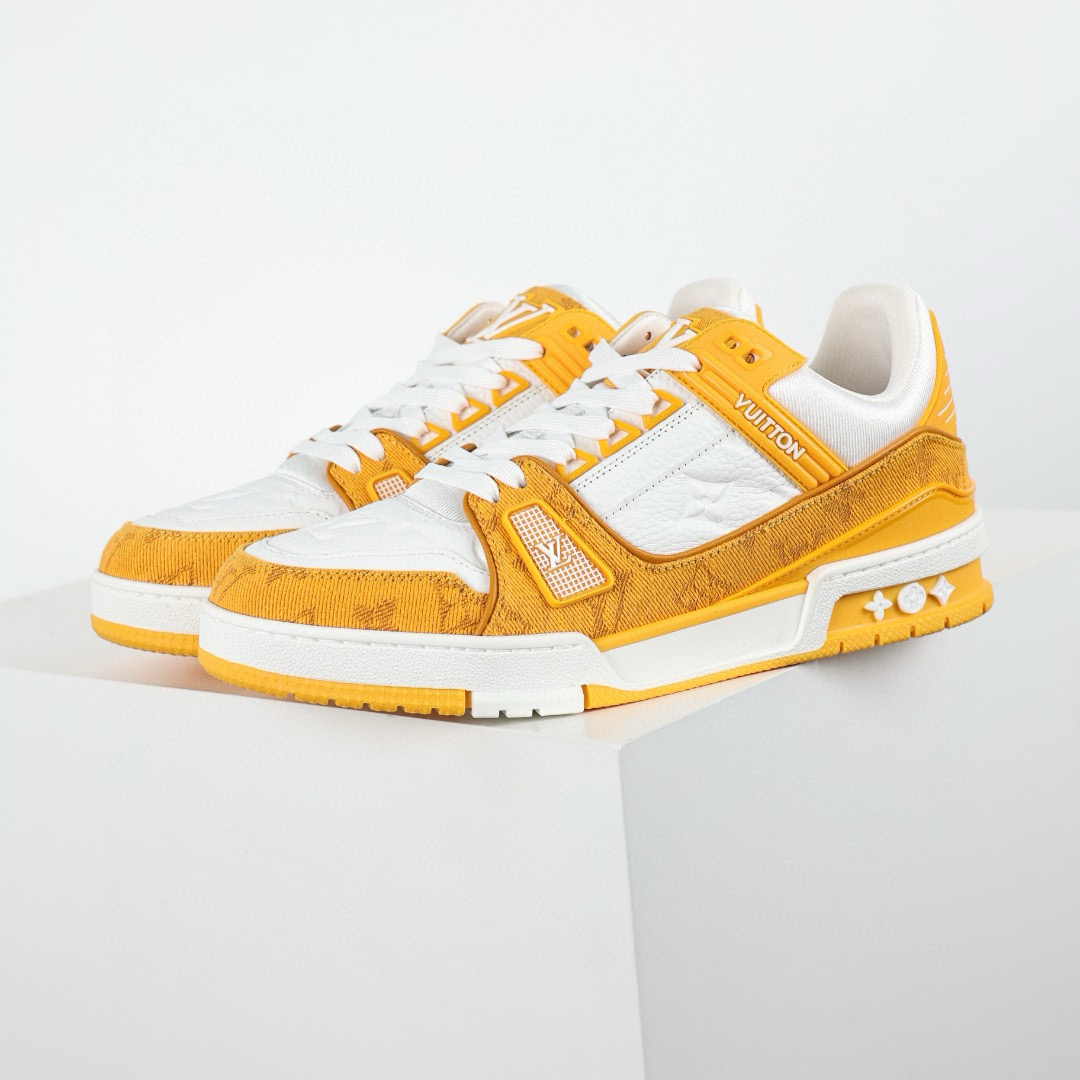 LOUIS VUITTON  LV Trainer Sneaker