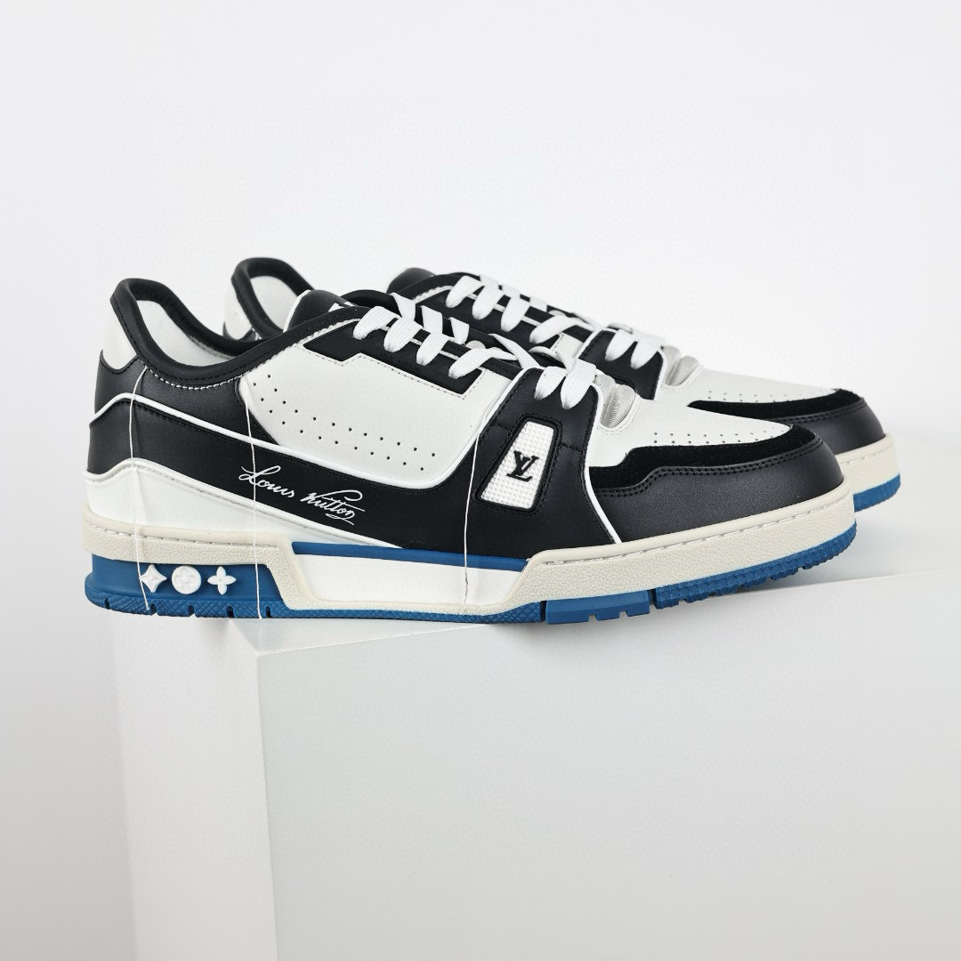 LOUIS VUITTON LV Trainer Sneaker LOUIS VUITTON LV Trainer Sneaker