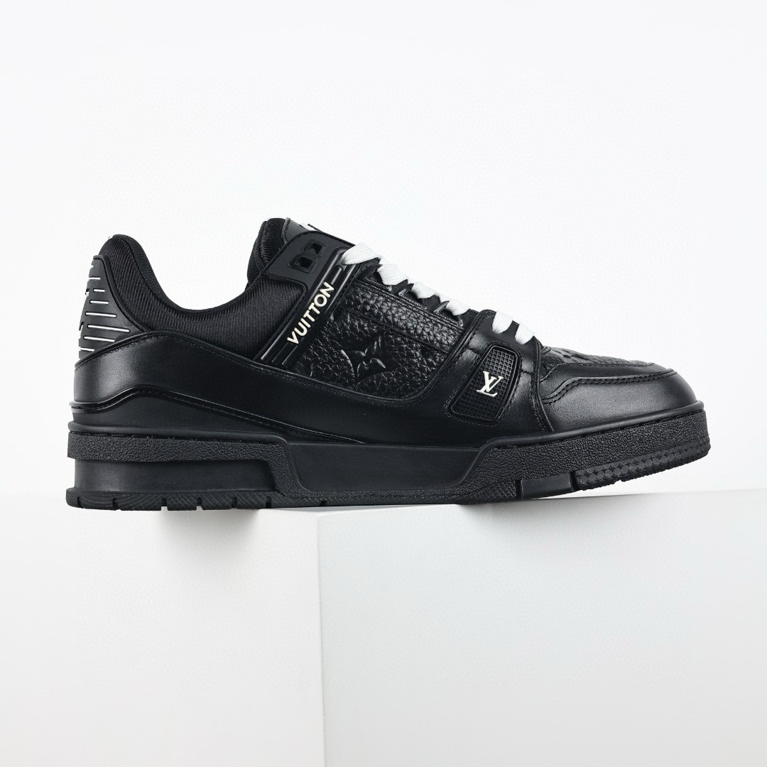 LOUIS VUITTON LV Trainer Sneaker LOUIS VUITTON LV Trainer Sneaker