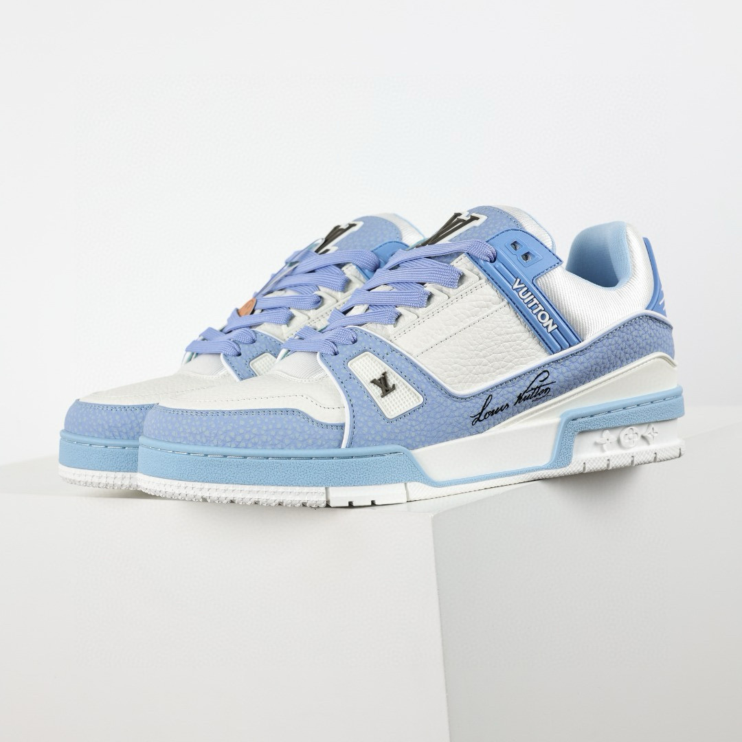 LOUIS VUITTON  LV Trainer Sneaker Baby blue