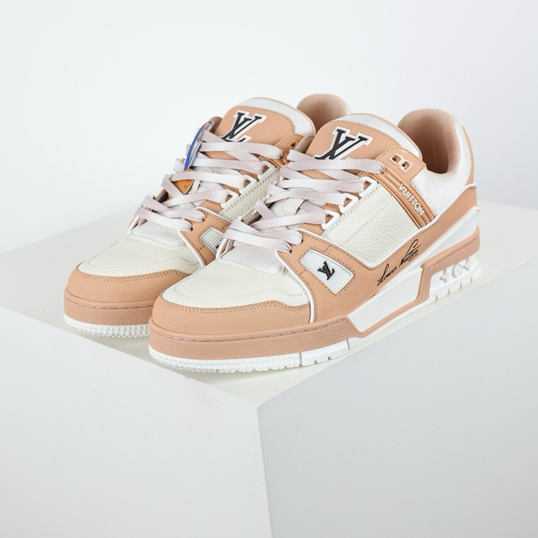 LOUIS VUITTON  LV Trainer Sneaker pink