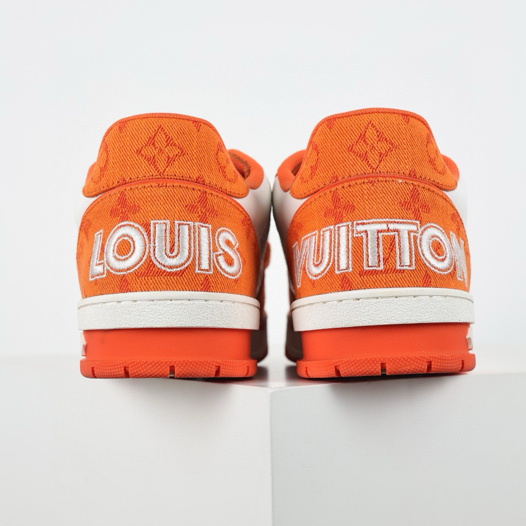 LOUIS VUITTON LV Trainer Sneaker LOUIS VUITTON LV Trainer Sneaker