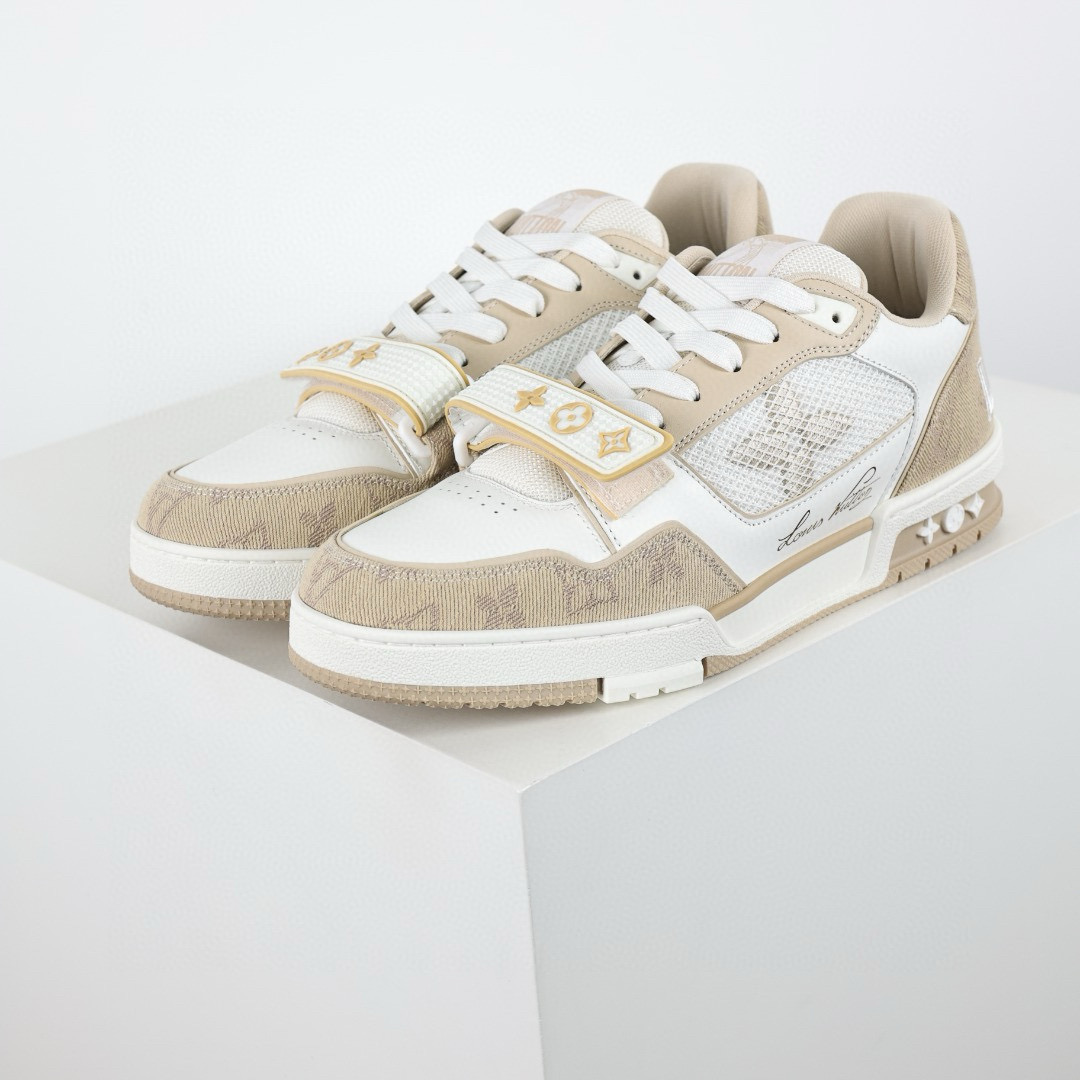 LOUIS VUITTON LV Trainer Sneaker LOUIS VUITTON LV Trainer Sneaker