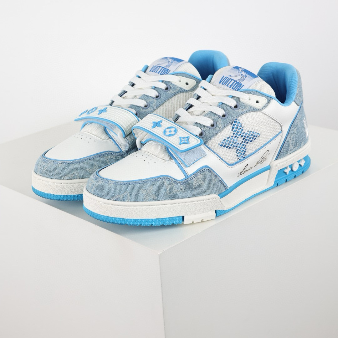 LOUIS VUITTON  LV Trainer Sneaker