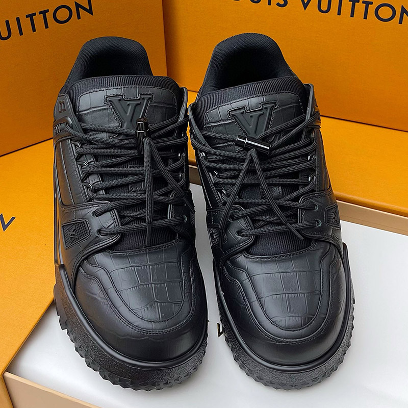 LOUIS VUITTON LV Trainer Sneaker