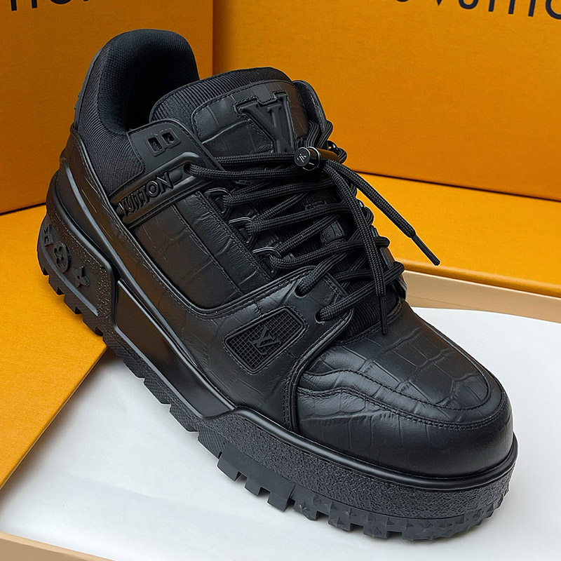 LOUIS VUITTON LV Trainer Sneaker