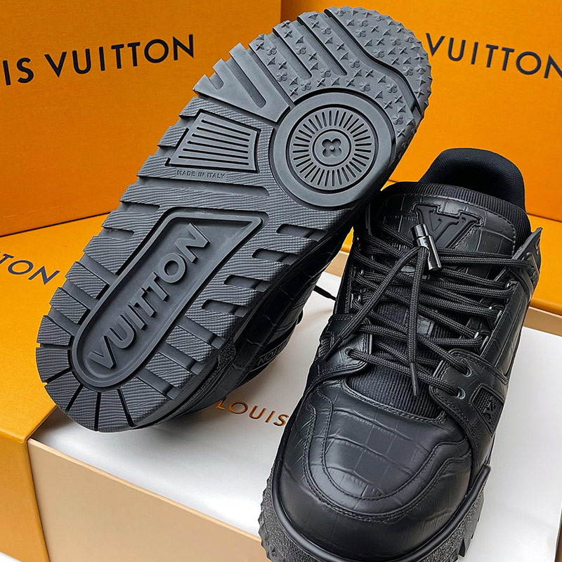 LOUIS VUITTON LV Trainer Sneaker