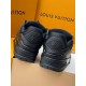 LOUIS VUITTON LV Trainer Sneaker