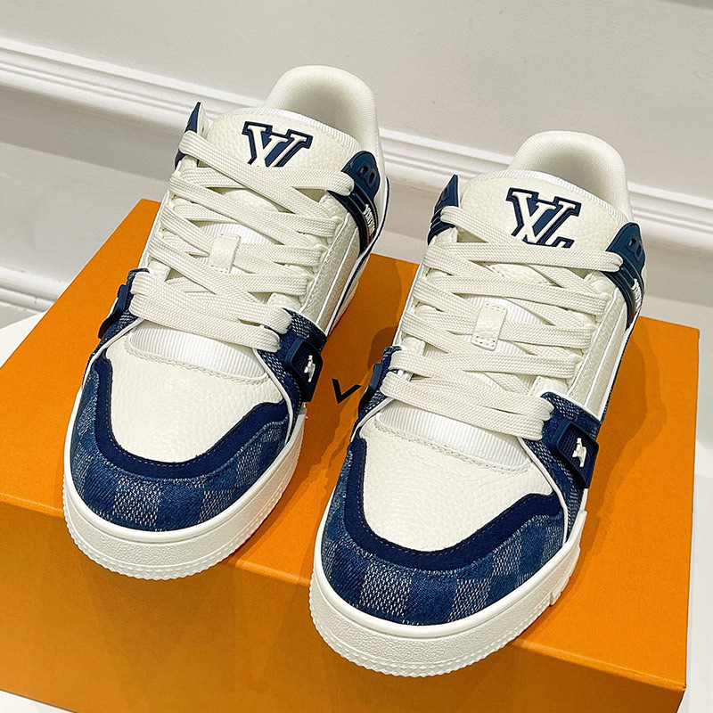 LOUIS VUITTON LV Trainer Sneaker blue jeans
