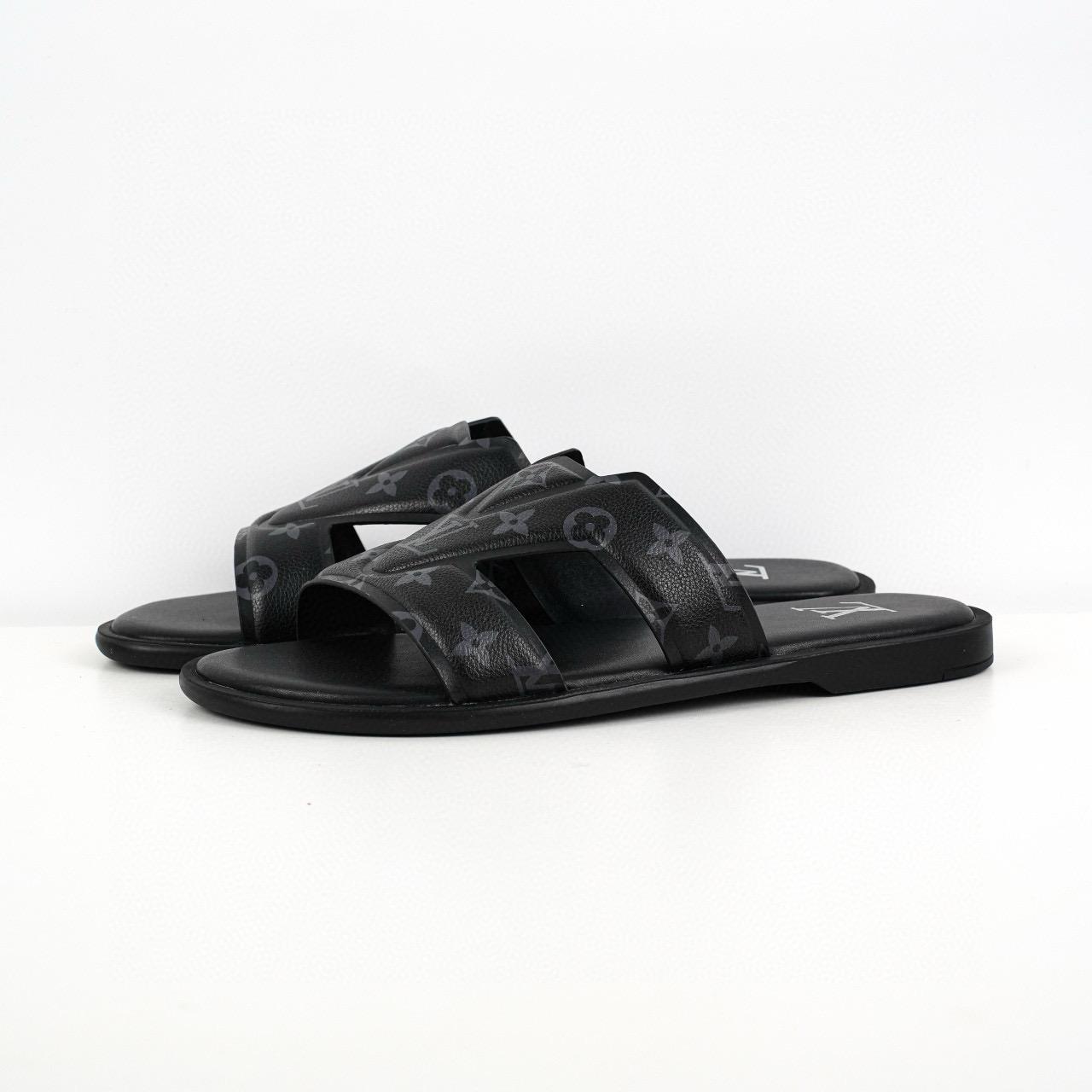 Louis Vuitton Oasis Sandals