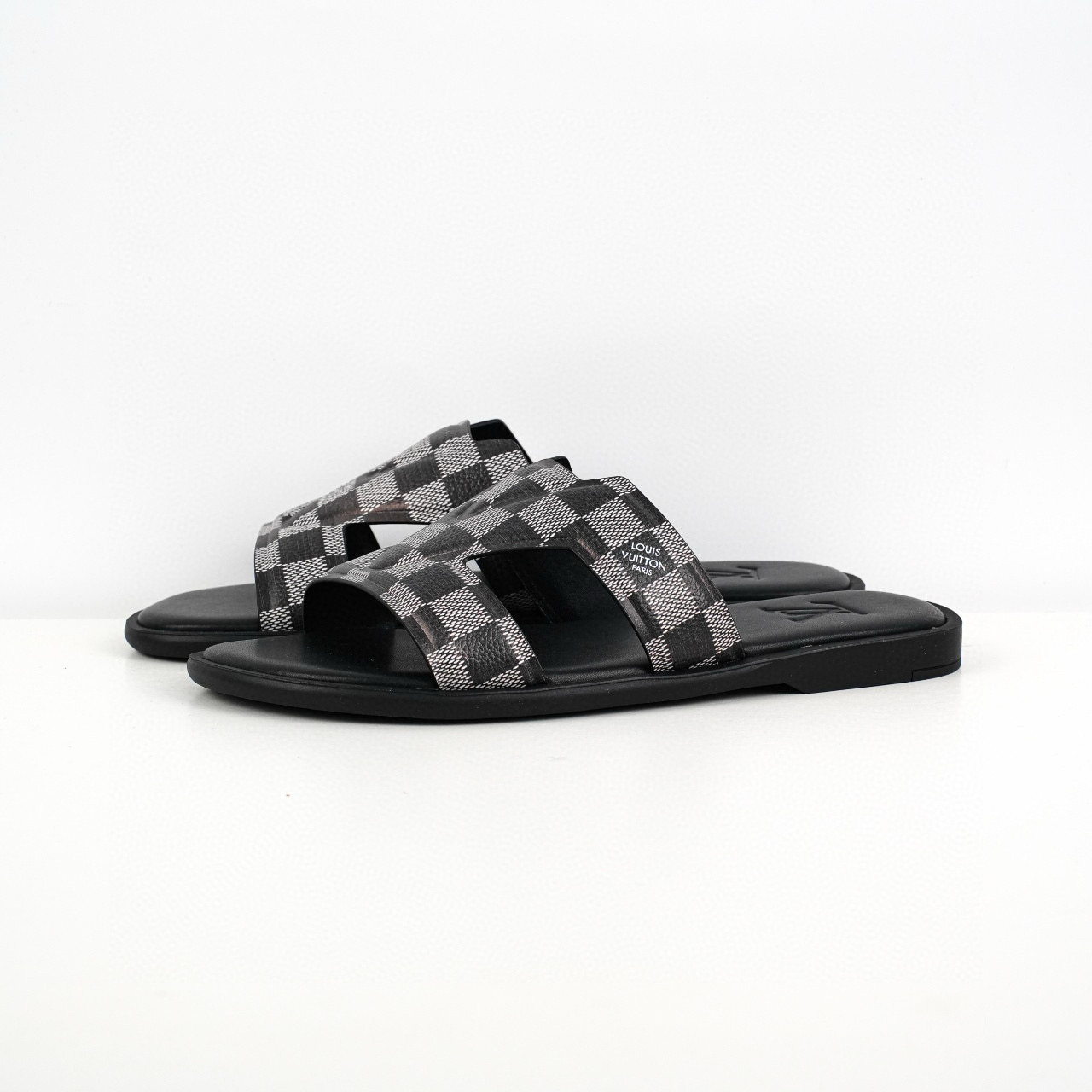 Louis Vuitton Oasis Sandals