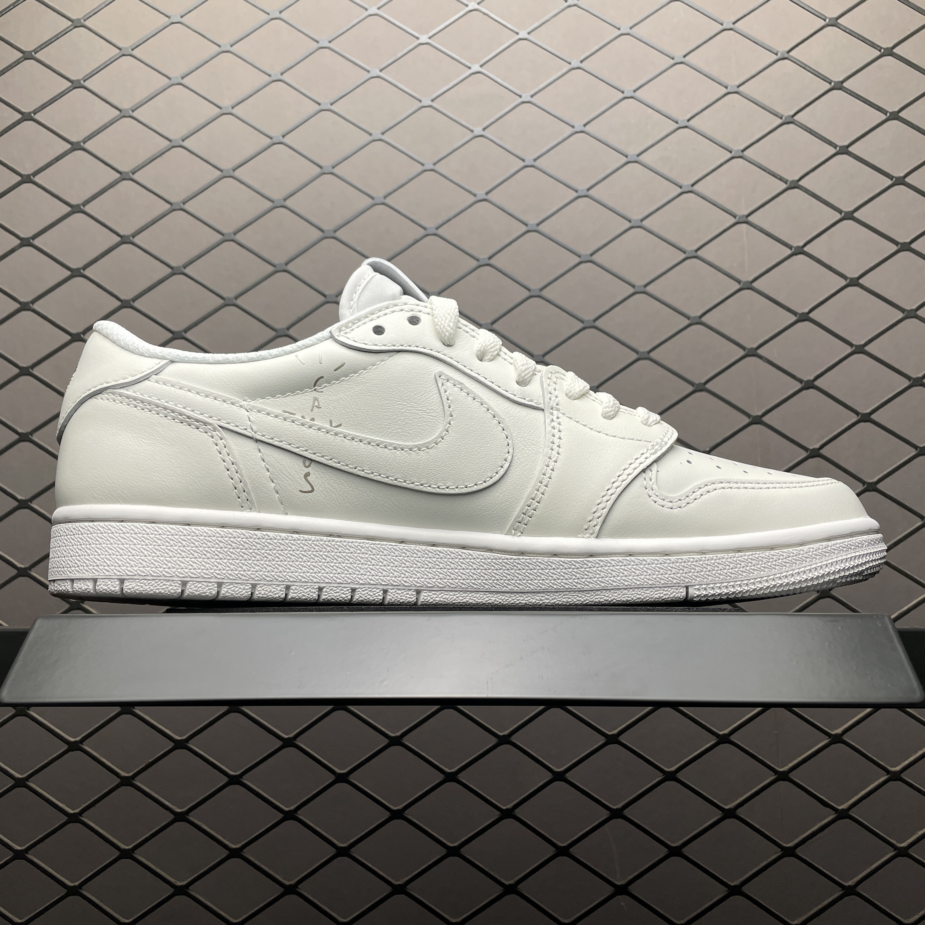 Travis Scott x Air Jordan 1 White Party Travis Scott x Air Jordan 1 White Party
