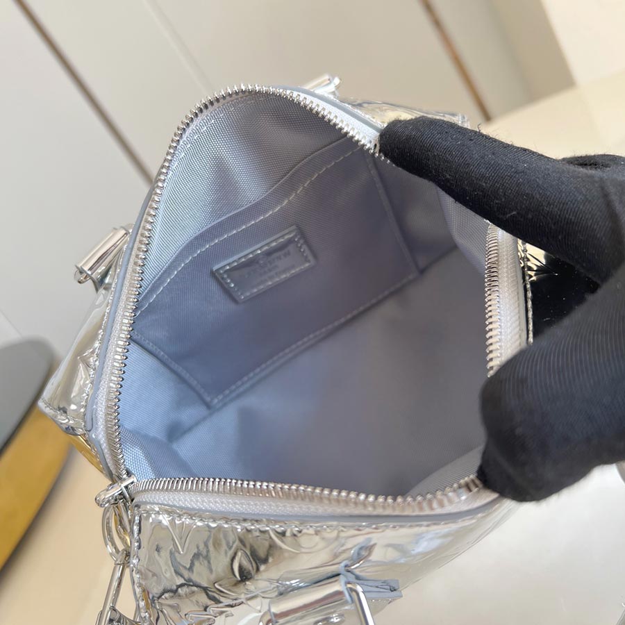 Louis Vuitton Speedy Bandoulière 20 LV Ski Louis Vuitton Speedy Bandoulière 20 LV Ski