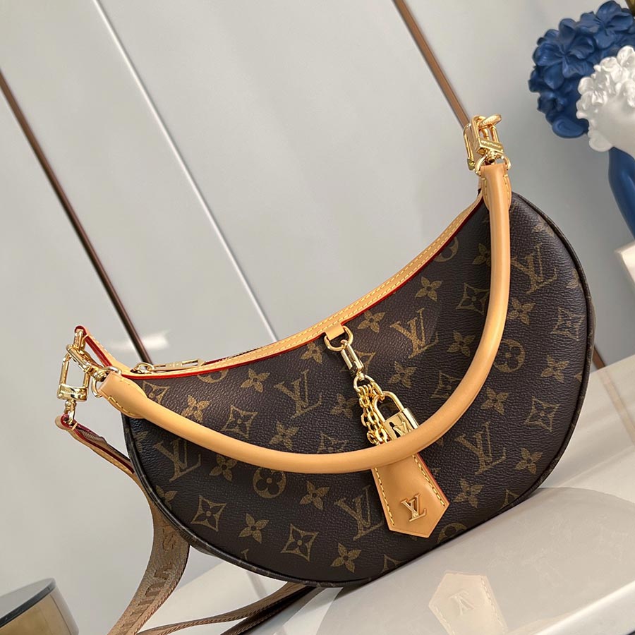 Louis Vuitton Looping  Cruise  Loop 