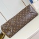 Louis Vuitton The Drop GM Louis Vuitton The Drop GM