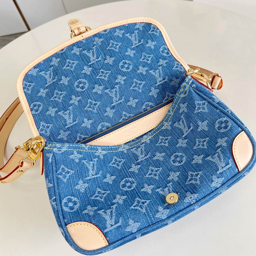 Louis Vuitton Diane Monogram