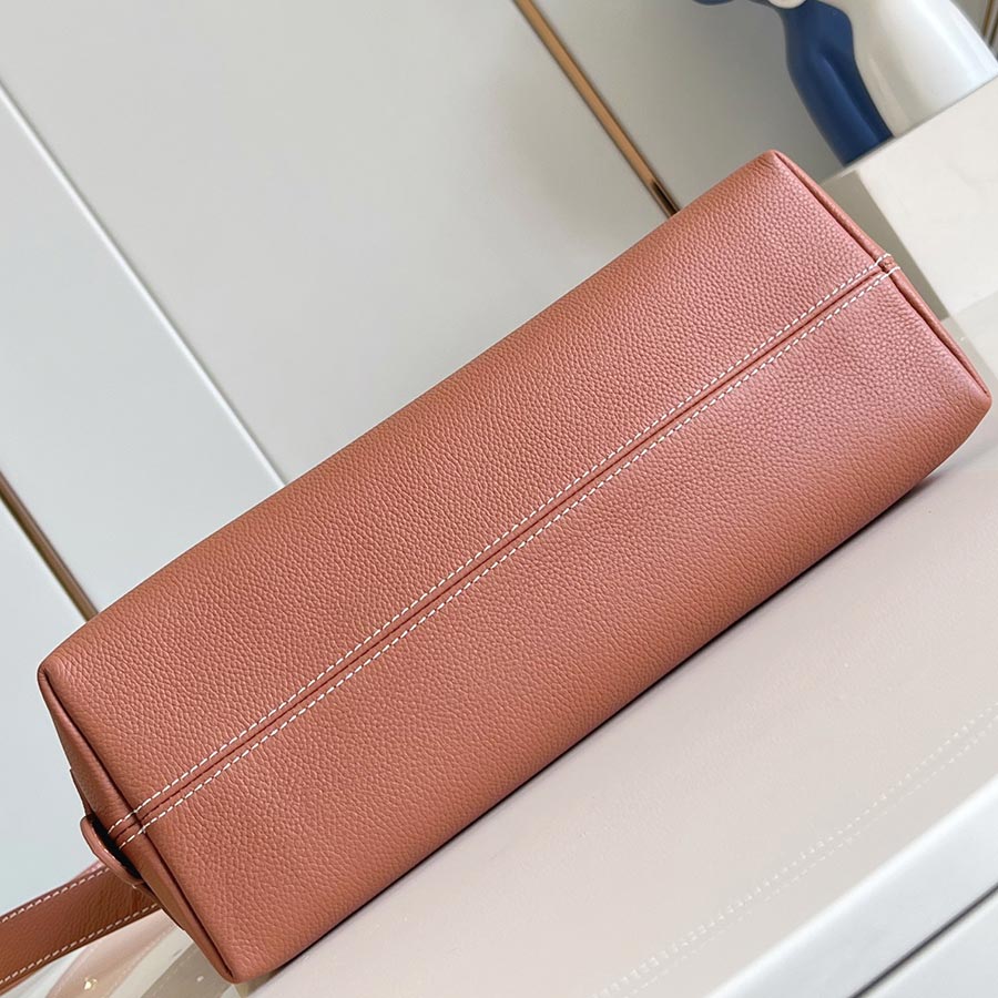 Louis Vuitton Low Key Messenger Low Key Louis Vuitton Low Key Messenger Low Key