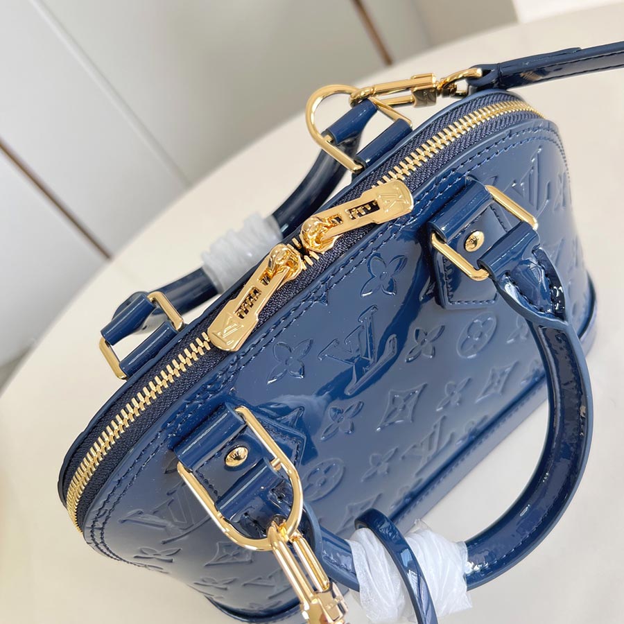 Louis Vuitton Alma BB Epi Louis Vuitton Alma BB Epi