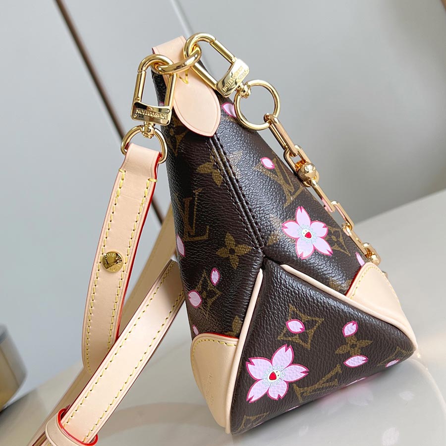 Louis Vuitton  Boulogne  Monogram