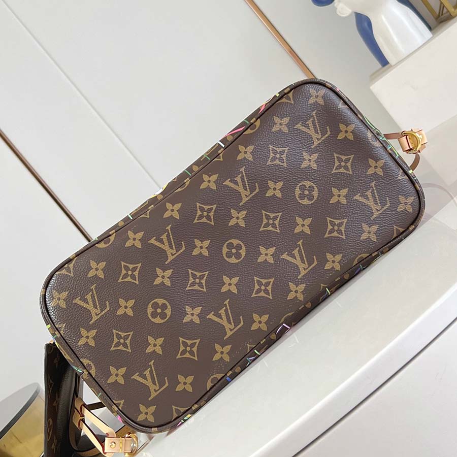 Louis Vuitton Neverfull Monogram Louis Vuitton Neverfull Monogram
