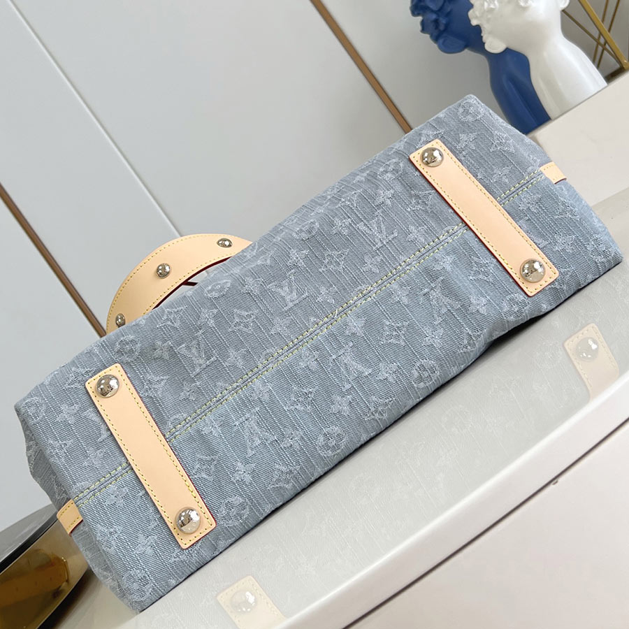 LOUIS VUITTON CarryAll Monogram Denim LOUIS VUITTON CarryAll Monogram Denim