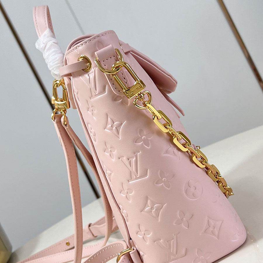 LOUIS VUITTON Coussin Backpack Coussin LOUIS VUITTON Coussin Backpack Coussin