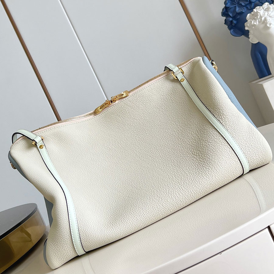 Louis Vuitton Nicolas Ghesquière