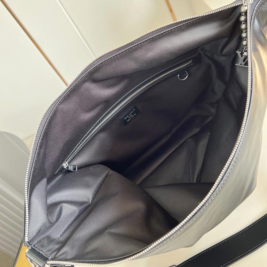 Louis Vuitton Vagabond Hobo Louis Vuitton Vagabond Hobo