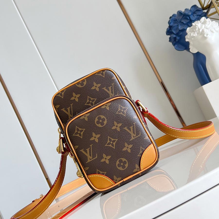 Louis Vuitton Amazone Monogram