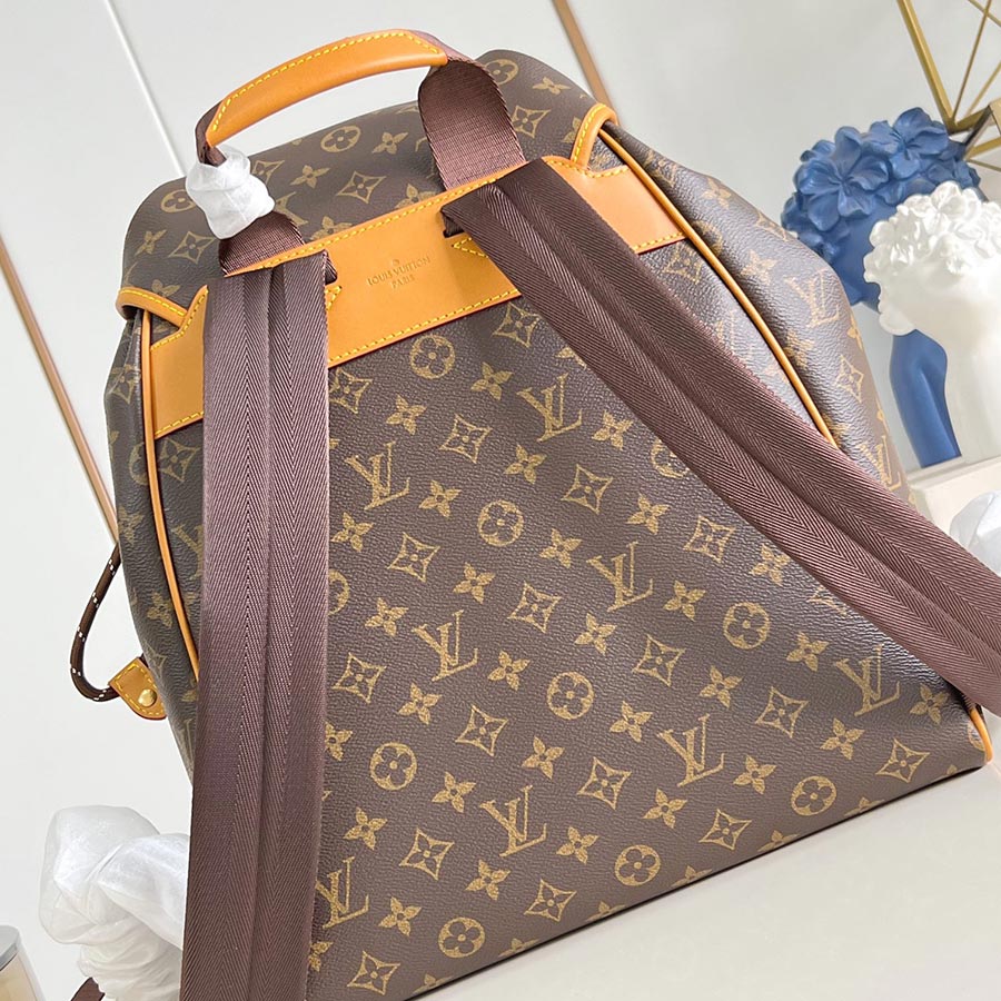 Louis Vuitton  Montsouris Cargo