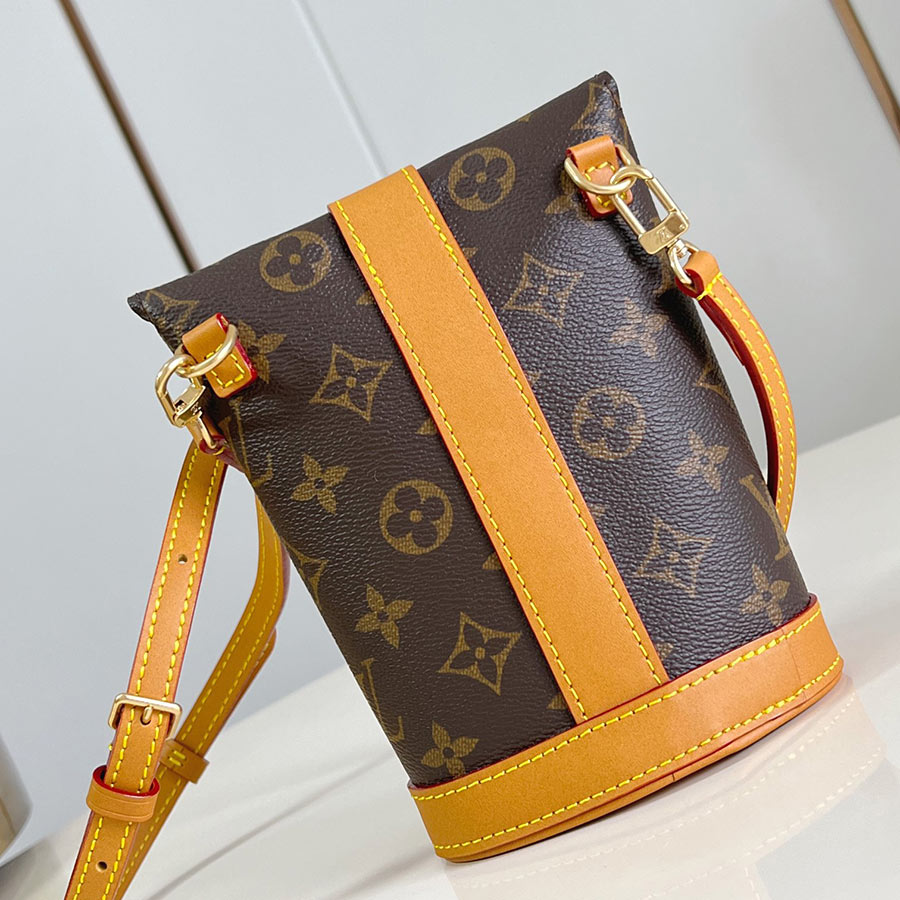 Louis Vuitton  Envelope Pouch Monogram