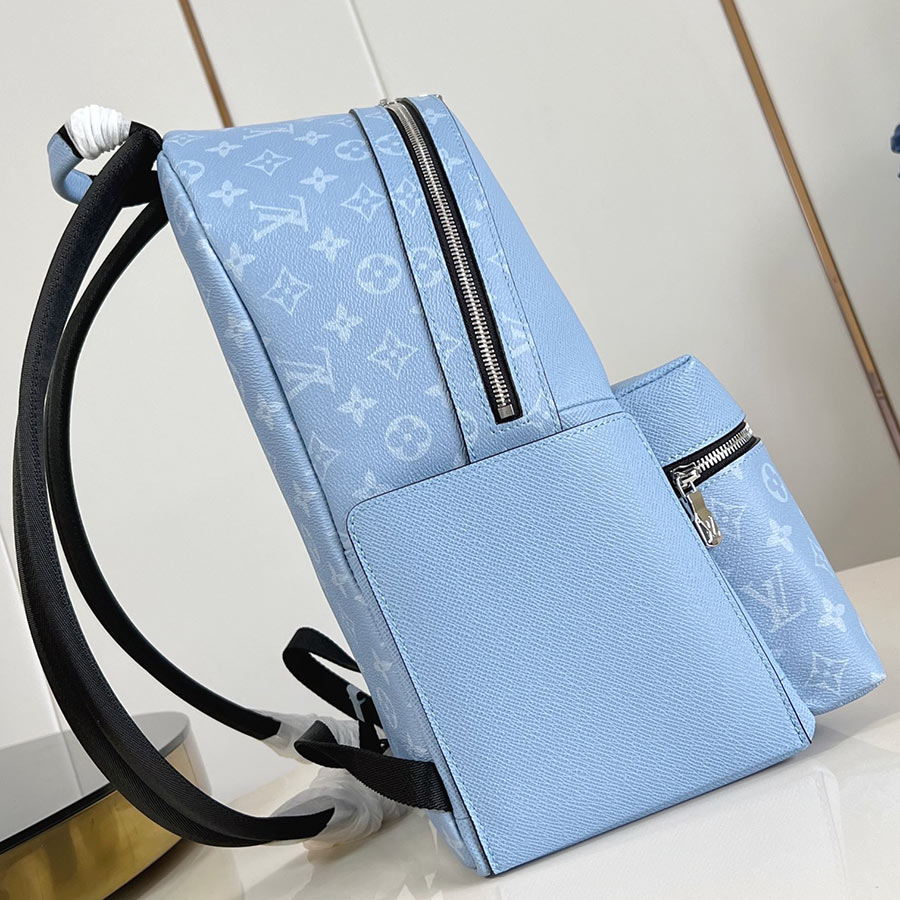 Louis Vuitton Monogram Taïga Louis Vuitton Monogram Taïga