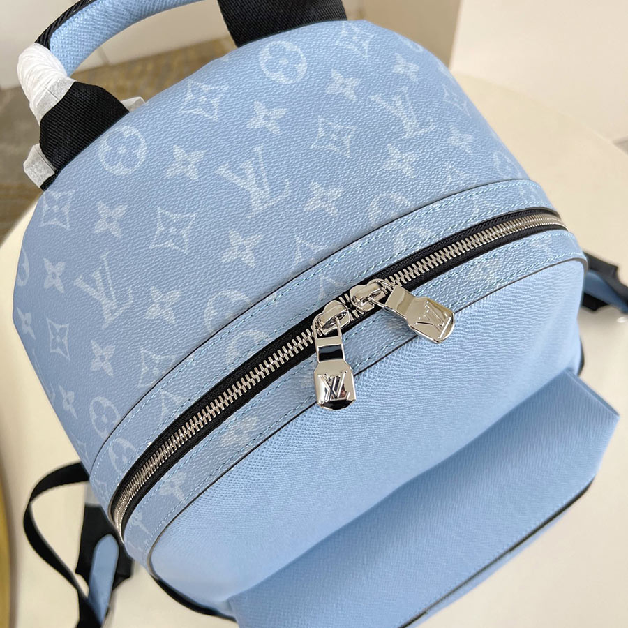 Louis Vuitton Monogram Taïga Louis Vuitton Monogram Taïga
