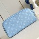 Louis Vuitton Dopp Kit Monogram Louis Vuitton Dopp Kit Monogram