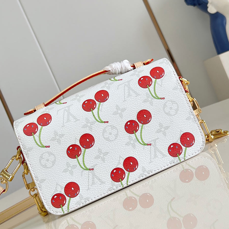 Louis Vuitton Pochette Métis East West
