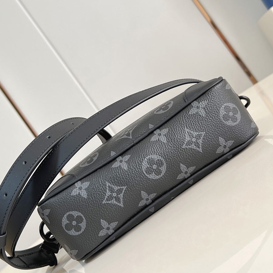 Louis Vuitton Trocadéro Monogram Eclipse Louis Vuitton Trocadéro Monogram Eclipse