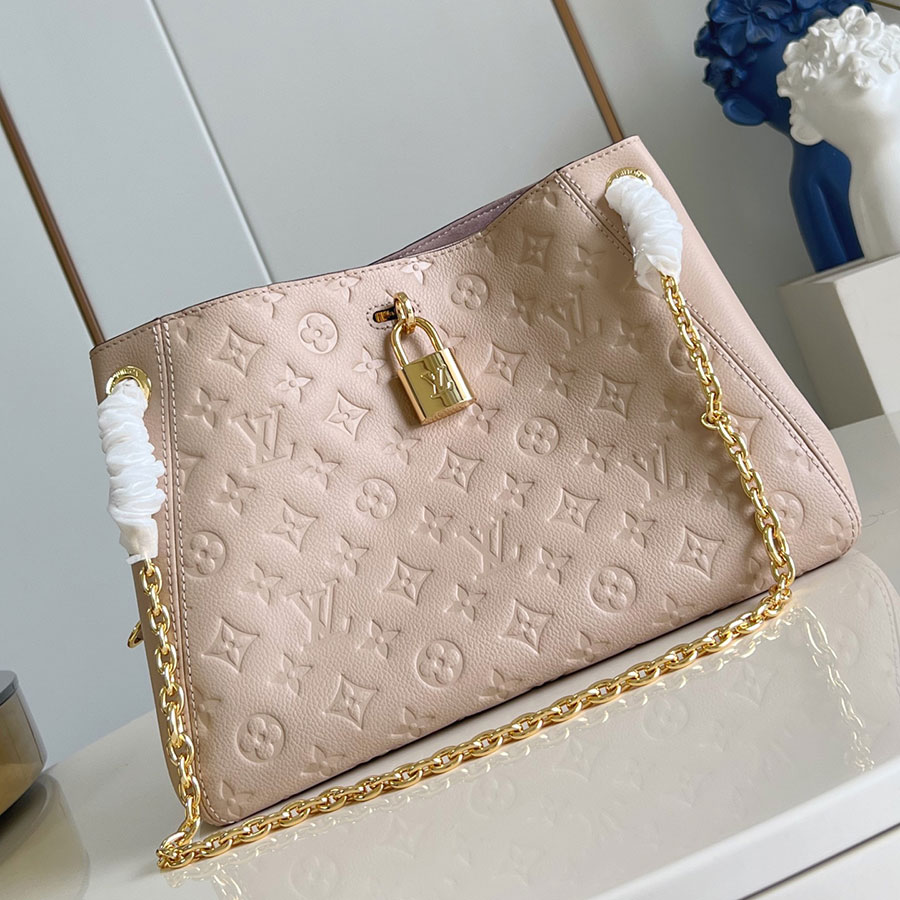 LOUIS VUITTON Anytime Promenade