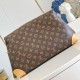 LOUIS VUITTON Hide Away Monogram LOUIS VUITTON Hide Away Monogram