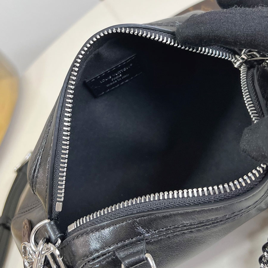 Louis Vuitton Pochette Vibe LV Vibe Louis Vuitton Pochette Vibe LV Vibe