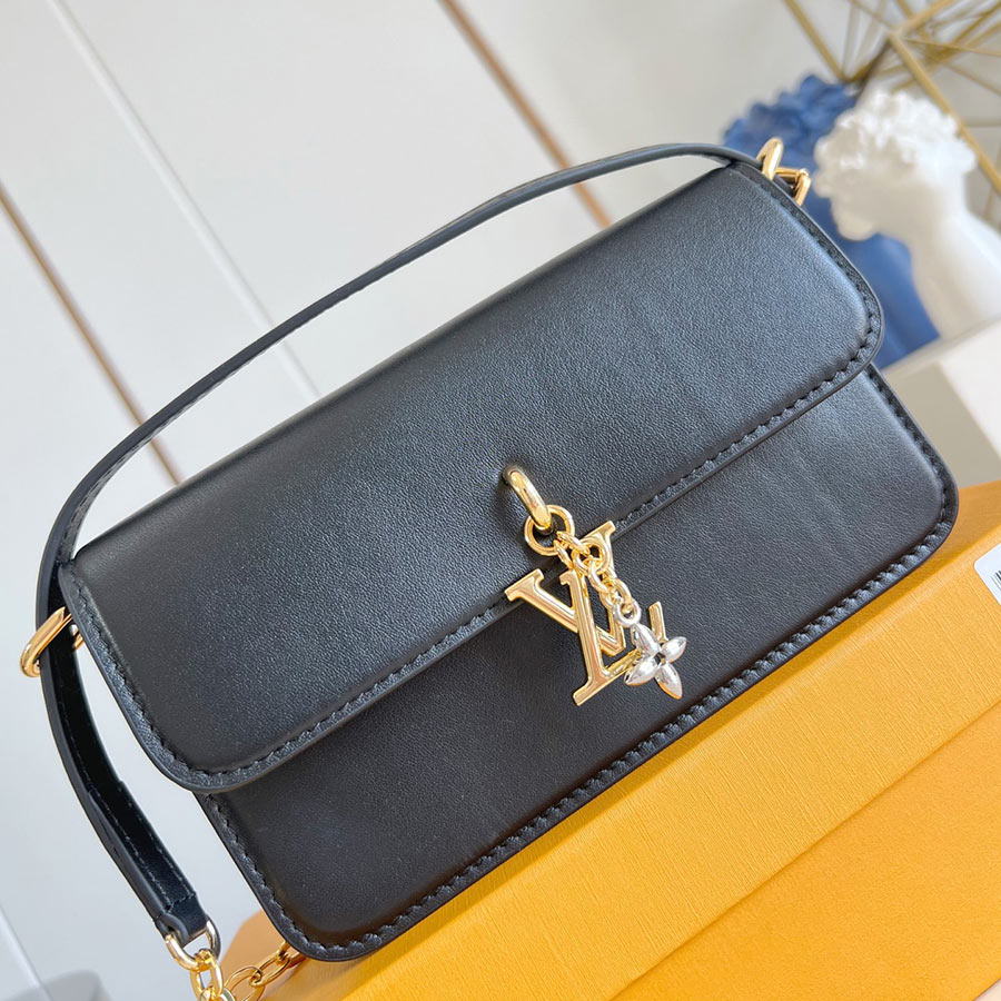 Louis Vuitton  Wallet On Chain   LV Bloom