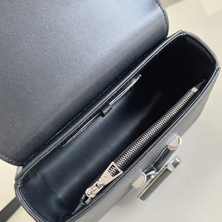 Louis Vuitton Twist Slim Harmony Monogram Louis Vuitton Twist Slim Harmony Monogram