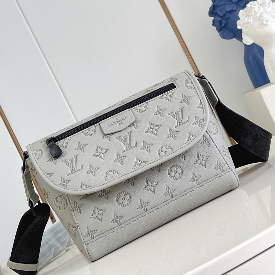 Louis Vuitton  Pulse Monogram Shadow