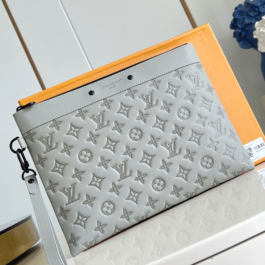 Louis Vuitton Pochette To-Go Monogram Macassar