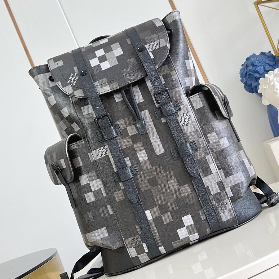 Louis Vuitton  Christopher Damoflage Black