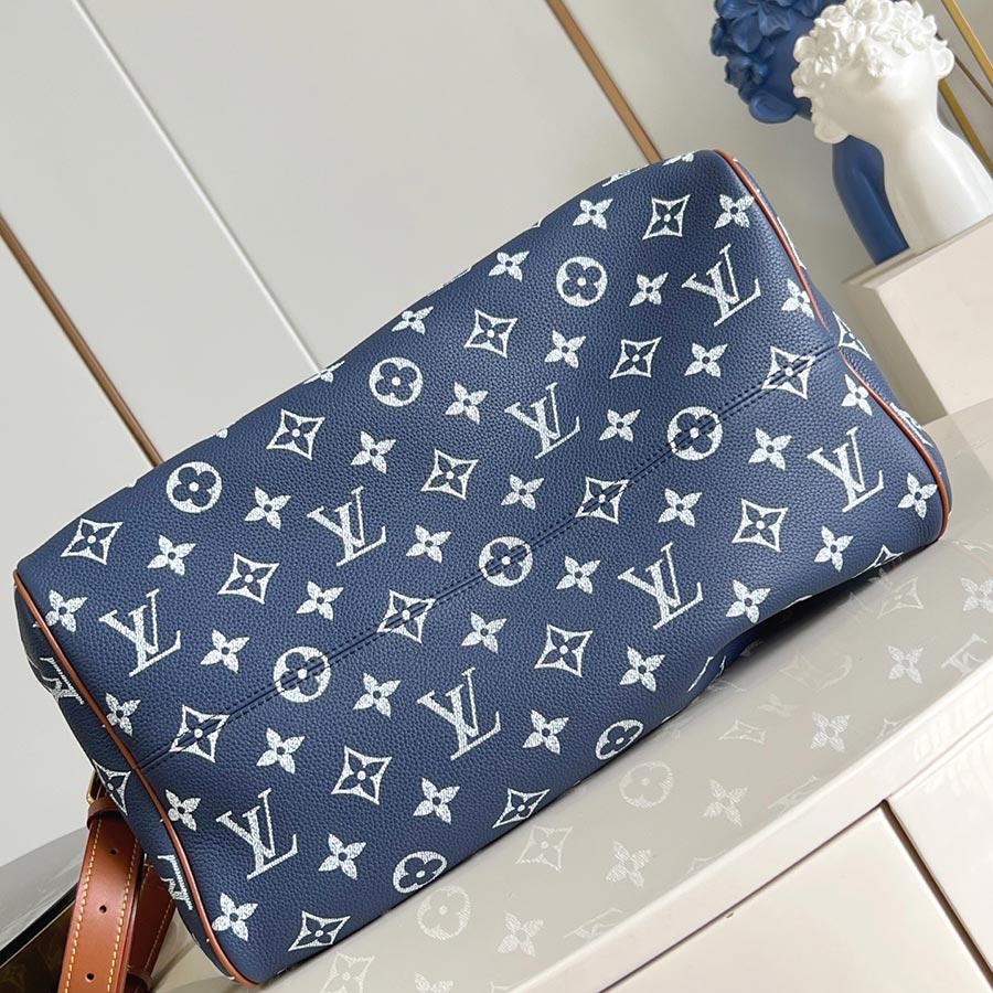 Louis Vuitton Speedy P9 Bandoulière 40 Monogram Leather Louis Vuitton Speedy P9 Bandoulière 40 Monogram Leather