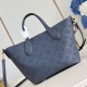 LOUIS VUITTON Blossom LOUIS VUITTON Blossom