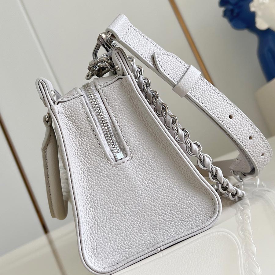 Louis Vuitton  OnTheGo East West  LV Milky Way