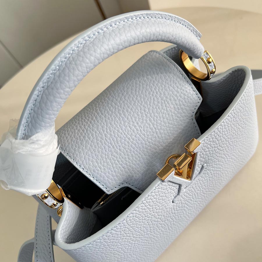 Louis Vuitton Capucines Taurillon Louis Vuitton Capucines Taurillon