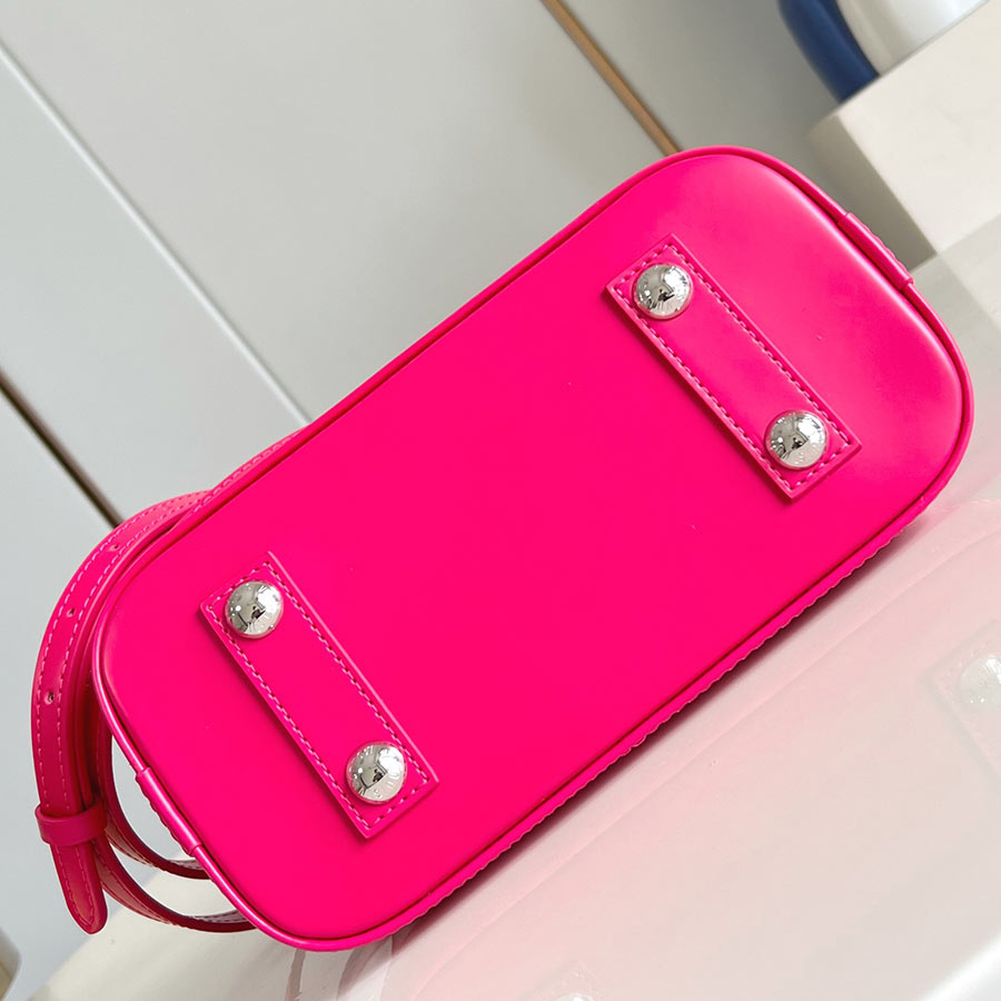 Louis Vuitton Alma BB Epi Louis Vuitton Alma BB Epi