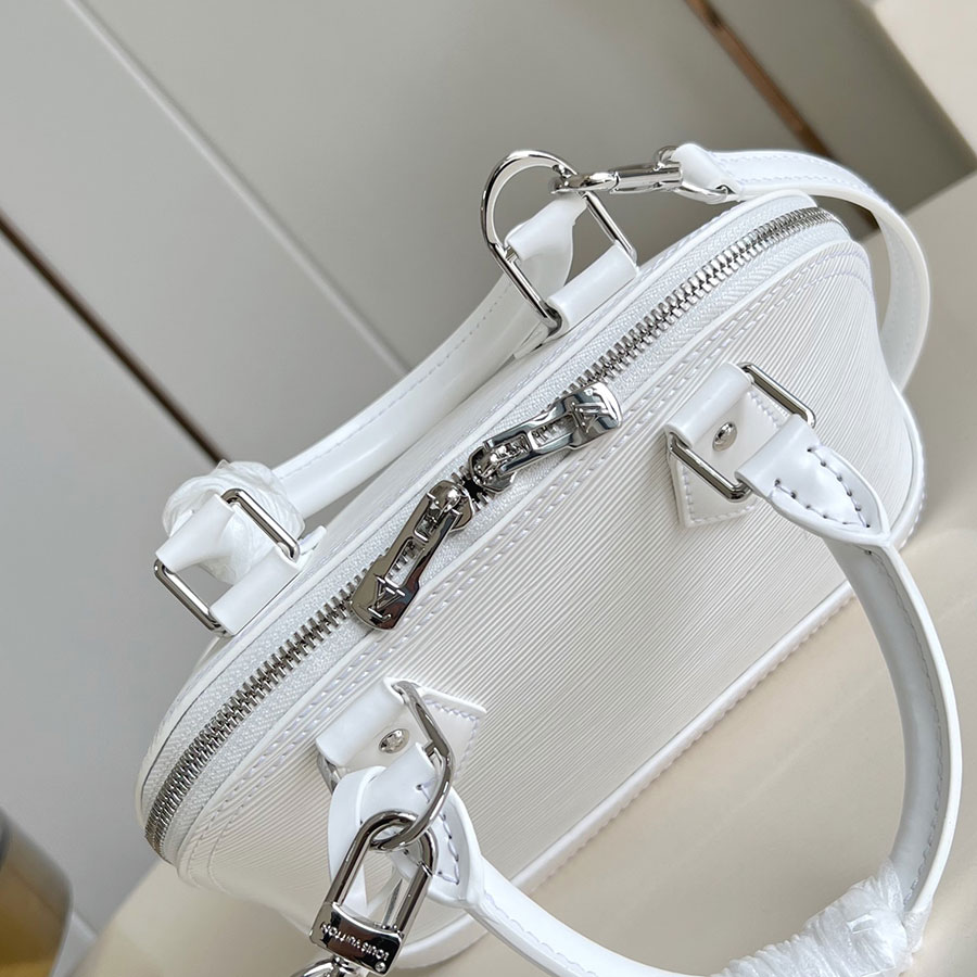 Louis Vuitton Alma BB Epi Louis Vuitton Alma BB Epi